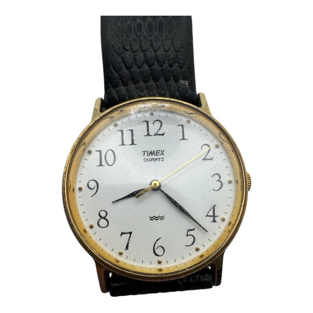 Vintage‎ Timex Quartz Watch Gold Tone White Dial Black Leather Strap – Untested